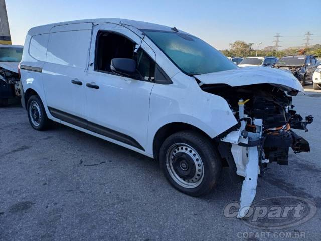 2025 RENAULT KANGOO 
