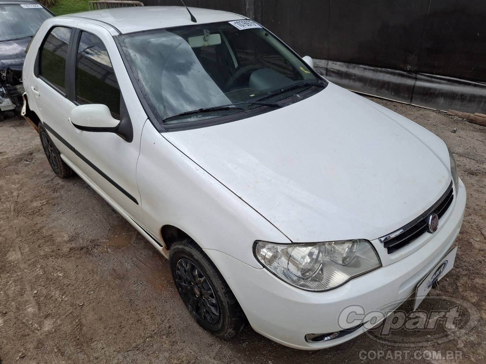 Fiat Palio Fire 1.0 2015 Colisão Traseira