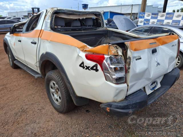 2023 MITSUBISHI L200 TRITON 