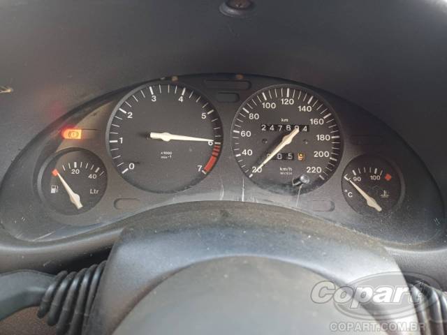1997 CHEVROLET CORSA SEDAN 