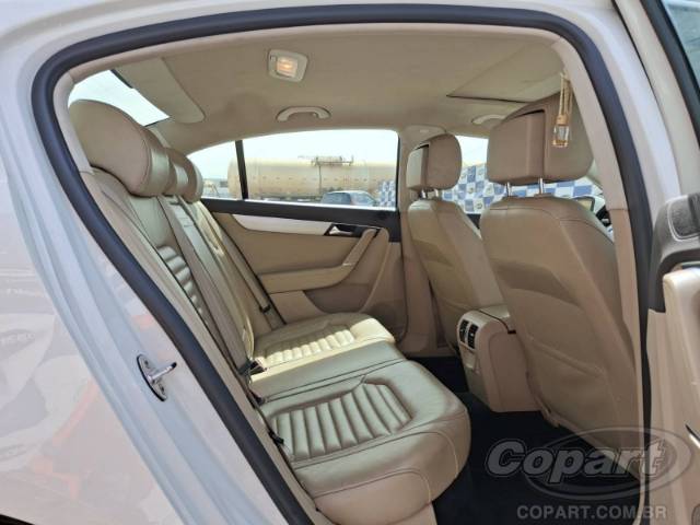 2014 VOLKSWAGEN PASSAT 