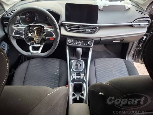 2023 FIAT FASTBACK 
