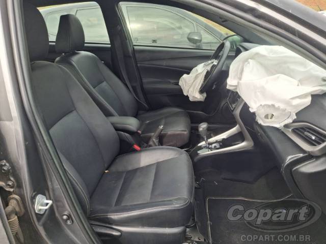 2021 TOYOTA YARIS 