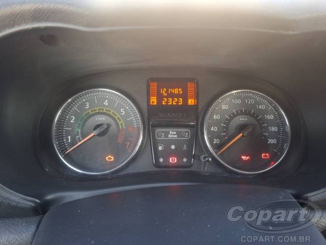 2016 RENAULT CLIO 