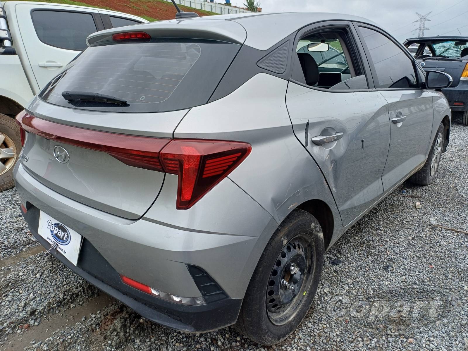 Foto 4: 2025 HYUNDAI HB20