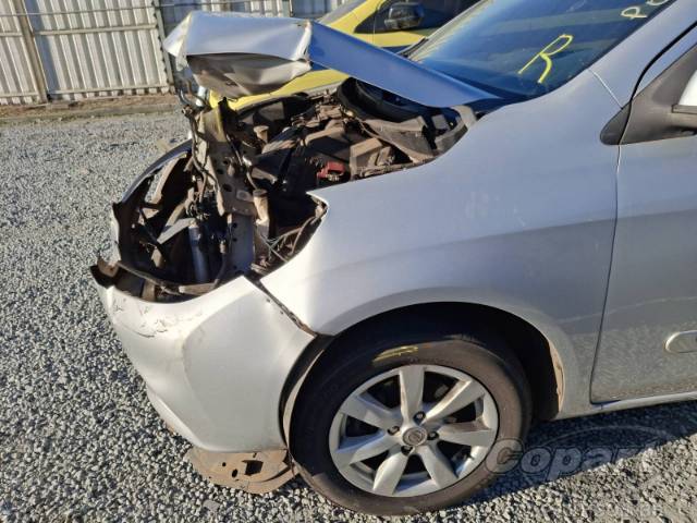 2014 NISSAN VERSA 