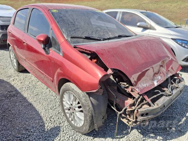 2013 FIAT PUNTO 