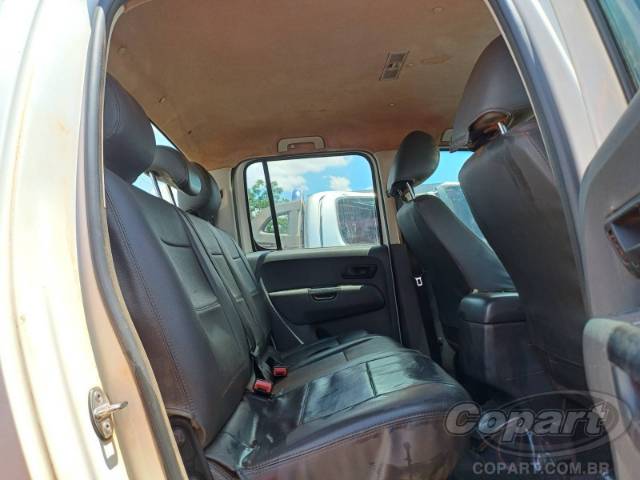 2015 VOLKSWAGEN AMAROK 