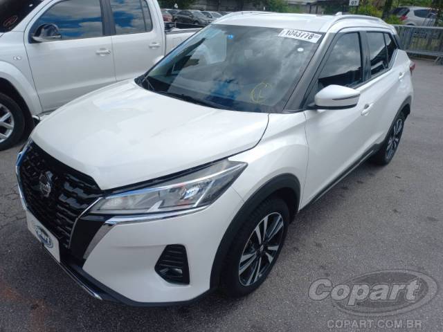 2022 NISSAN KICKS 