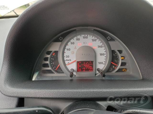 2011 VOLKSWAGEN GOL 