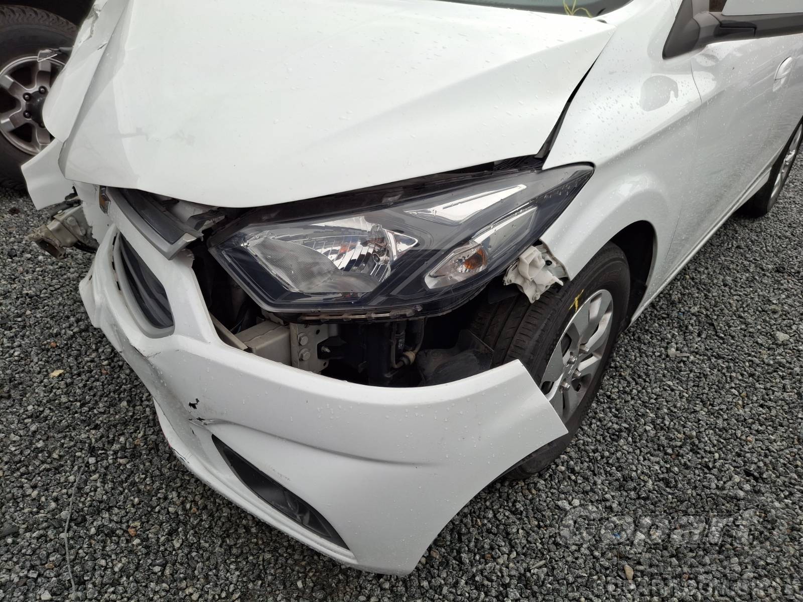 2018 CHEVROLET ONIX — foto 12 de 15