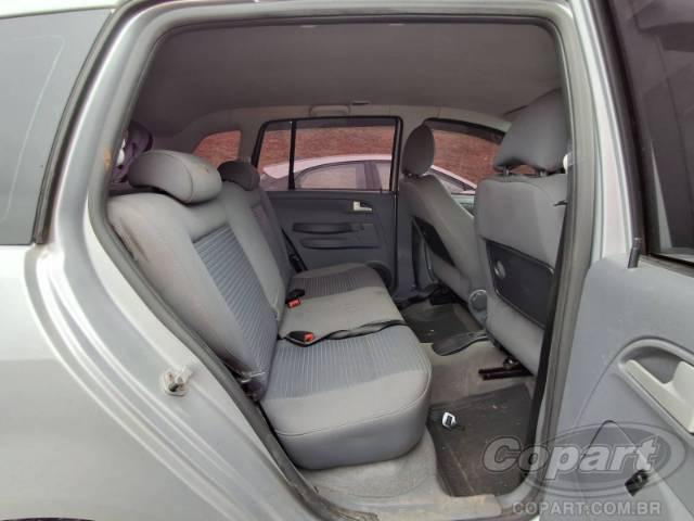 2009 VOLKSWAGEN SPACEFOX 