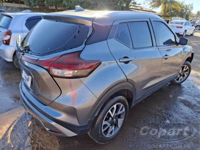 2022 NISSAN KICKS 