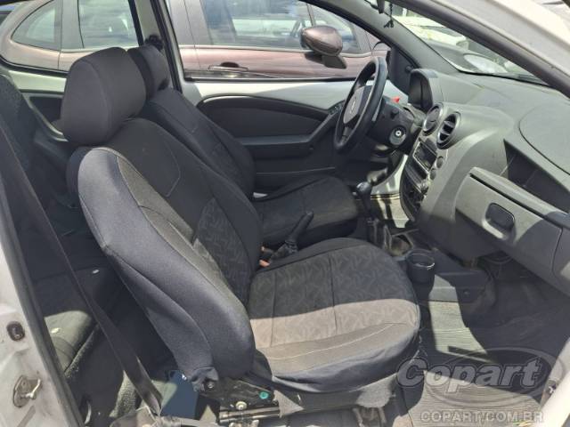 2013 FORD KA 