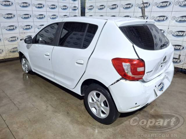 2015 RENAULT SANDERO 