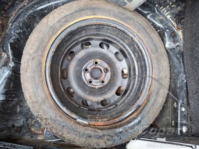 2011 VOLKSWAGEN GOLF 