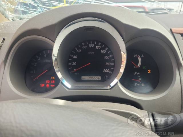 2010 TOYOTA HILUX SW4 