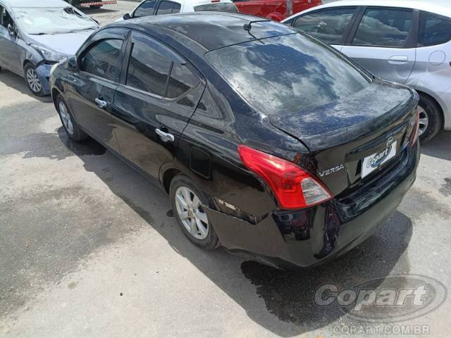 2013 NISSAN VERSA 