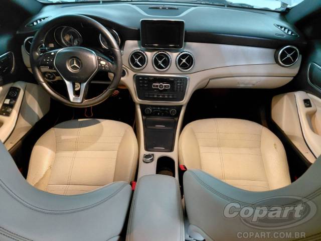 2015 MERCEDES BENZ GLA 