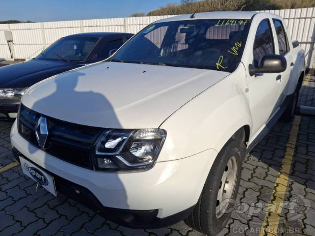 2019 RENAULT DUSTER OROCH 