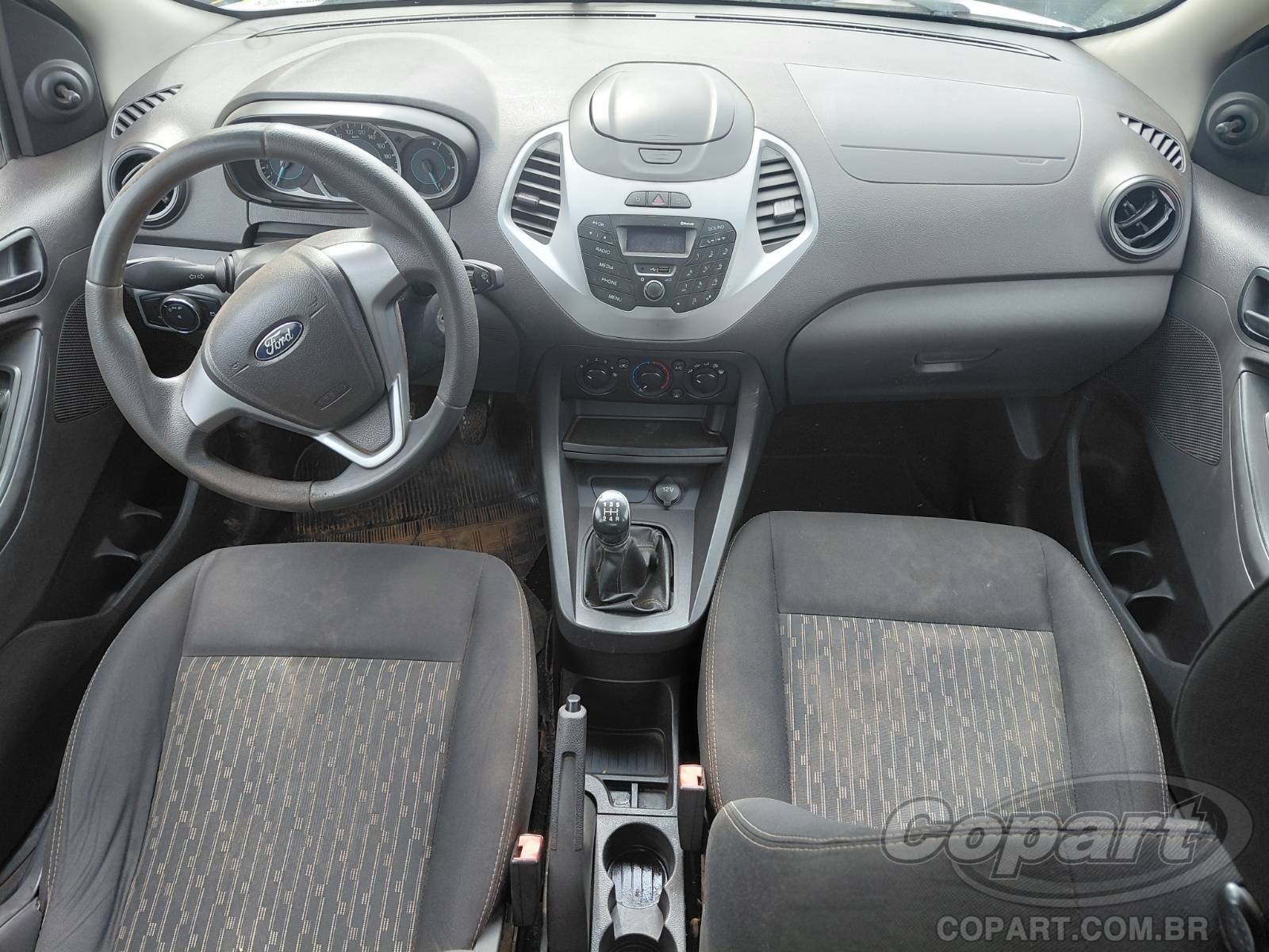 Foto 9 de 10: 2015 FORD KA