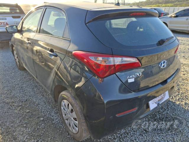 2015 HYUNDAI HB20 