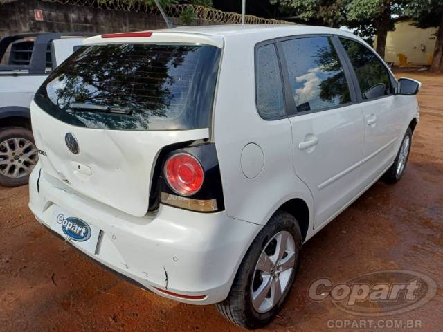 2014 VOLKSWAGEN POLO 
