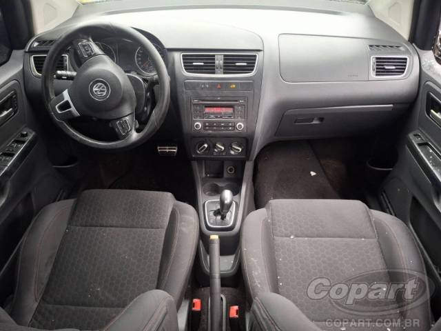 2013 VOLKSWAGEN FOX 