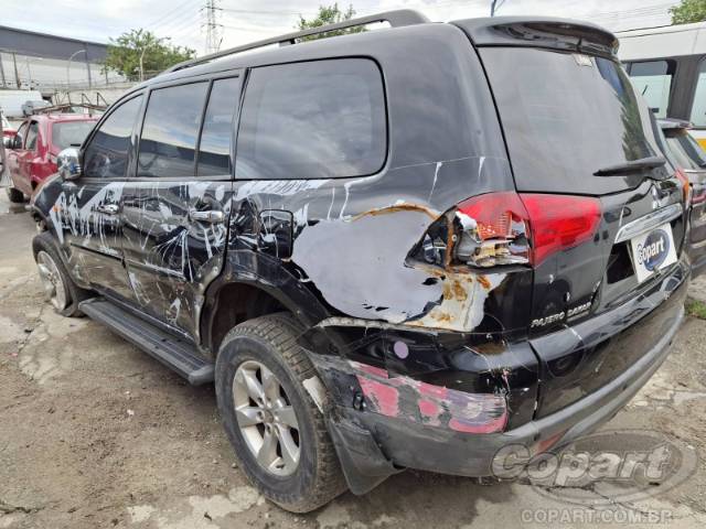 2012 MITSUBISHI PAJERO DAKAR 