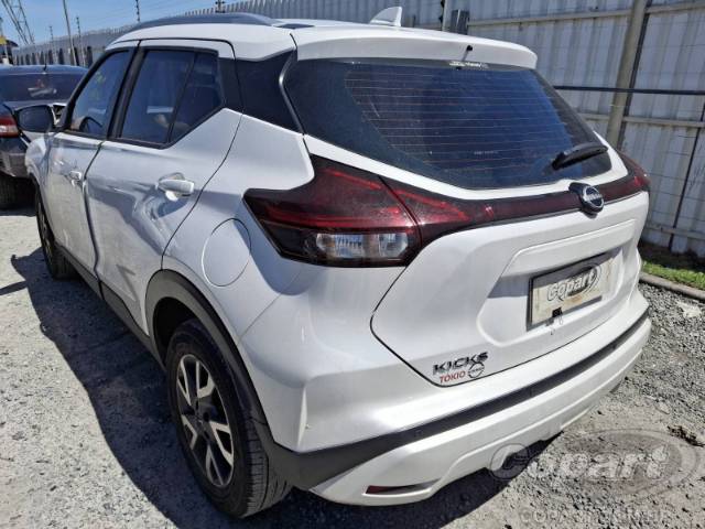 2024 NISSAN KICKS 