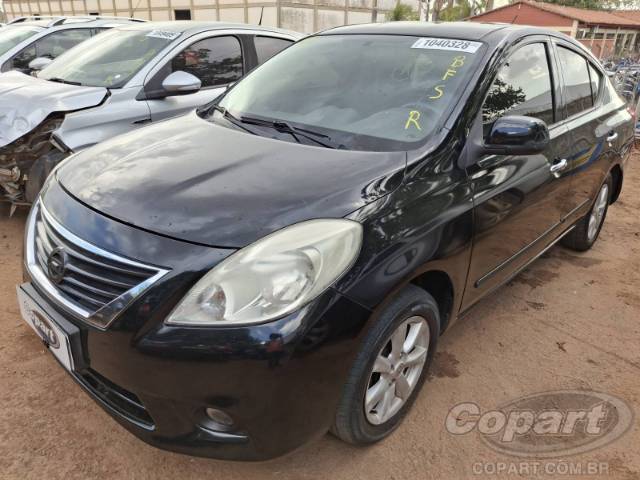 2014 NISSAN VERSA 