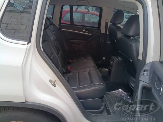 2012 VOLKSWAGEN TIGUAN 