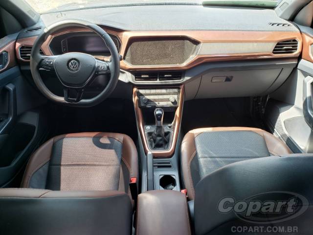 2021 VOLKSWAGEN T-CROSS 