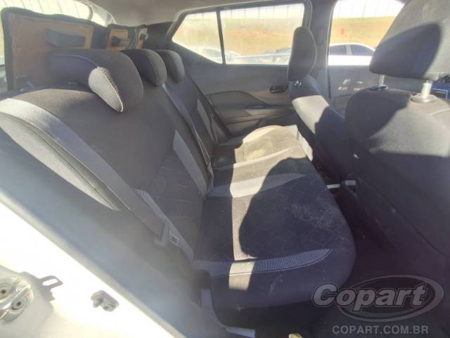2020 NISSAN KICKS 