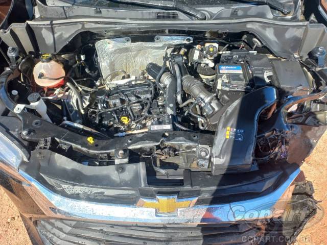 2025 CHEVROLET TRACKER 