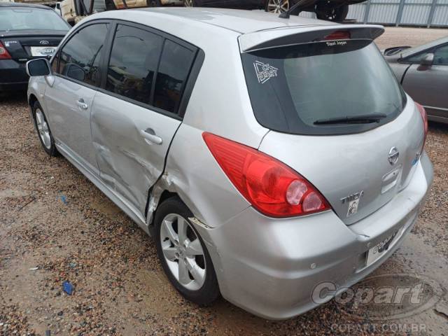 2013 NISSAN TIIDA 