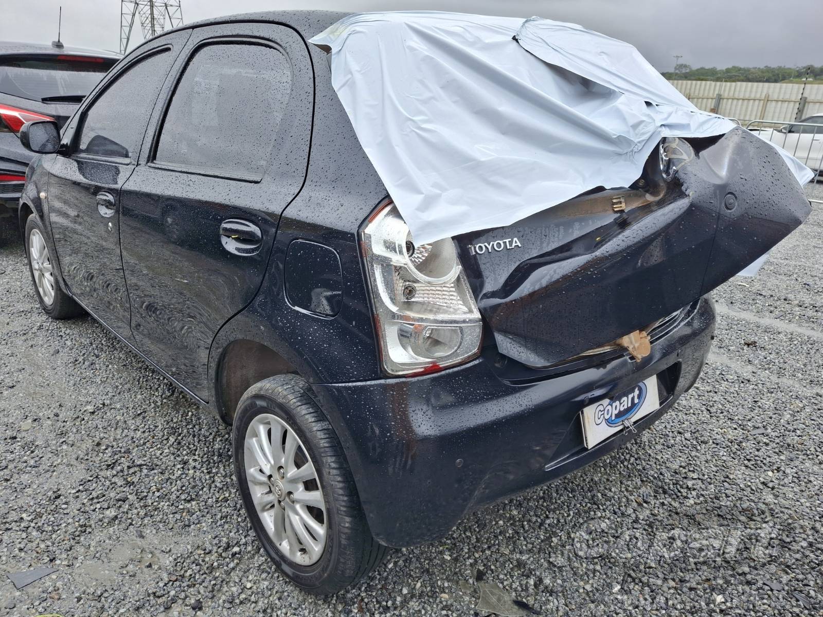 Foto 3: 2013 TOYOTA ETIOS