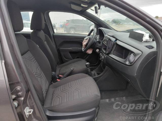 2024 FIAT STRADA CD 