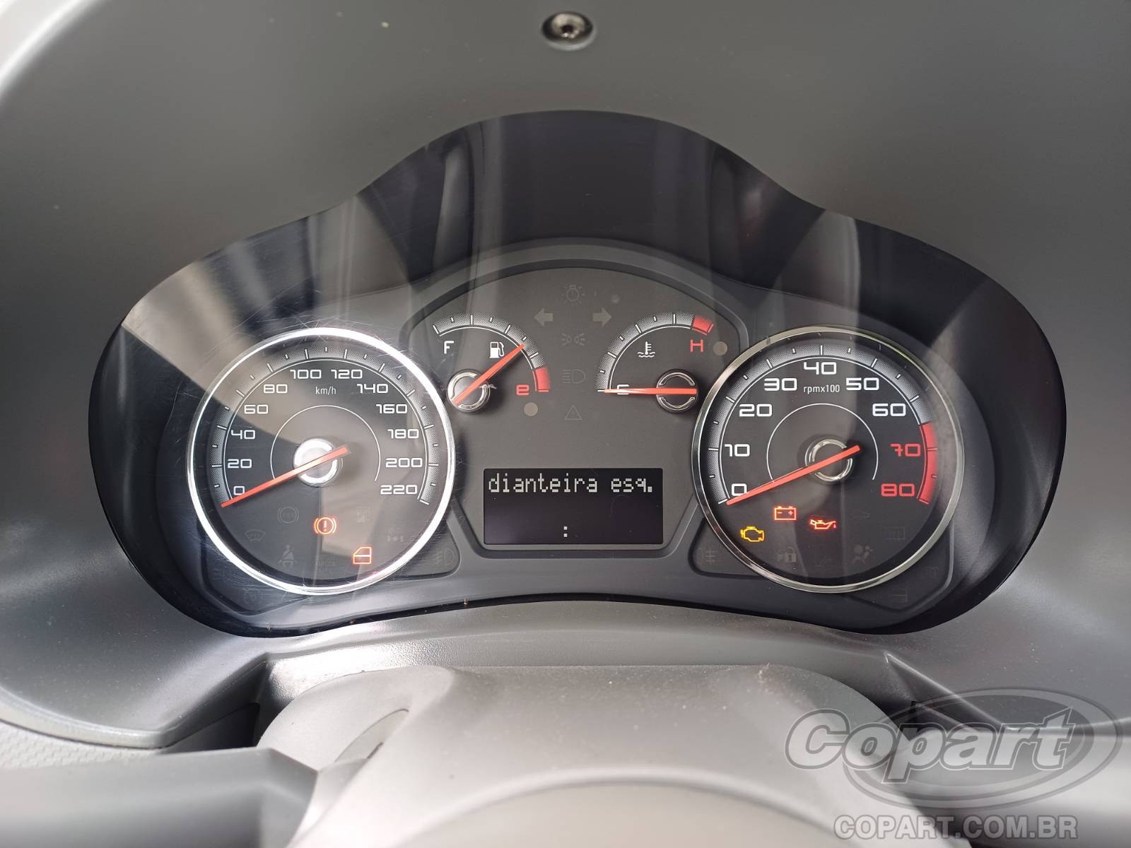 Foto 8 de 12: 2014 FIAT PALIO