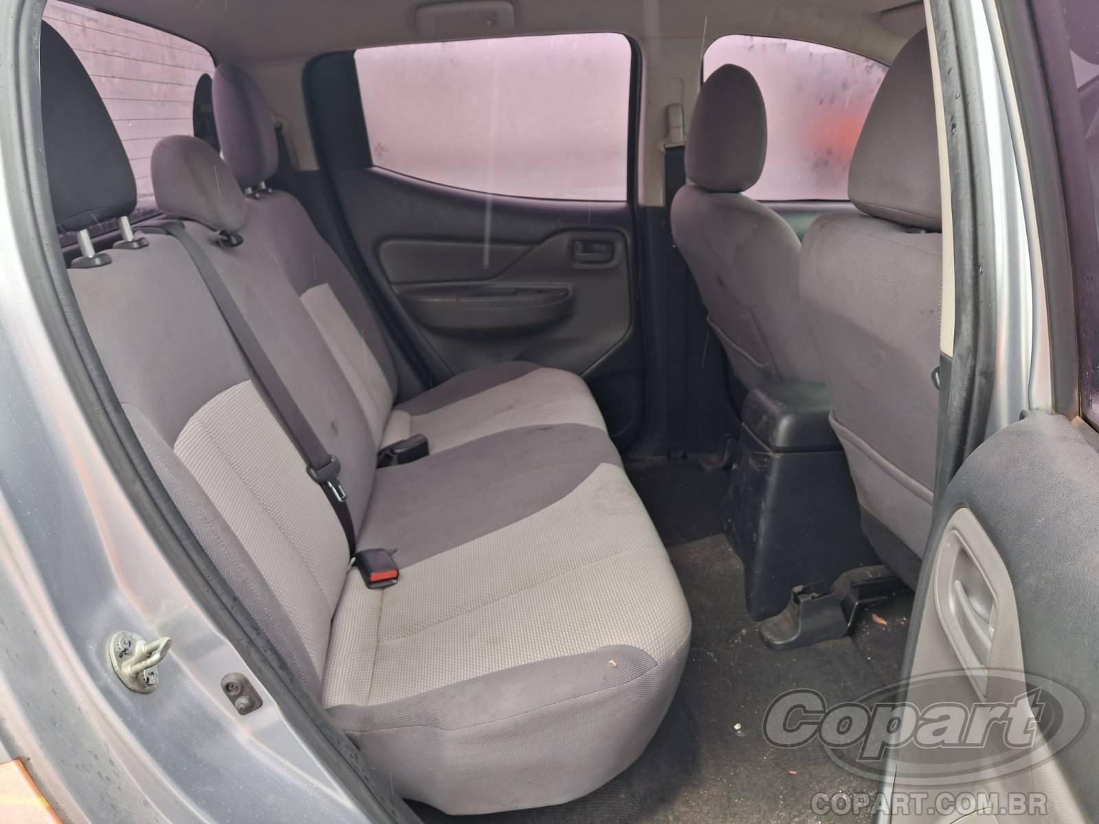 Foto 6 de 10: 2021 MITSUBISHI L200 TRITON