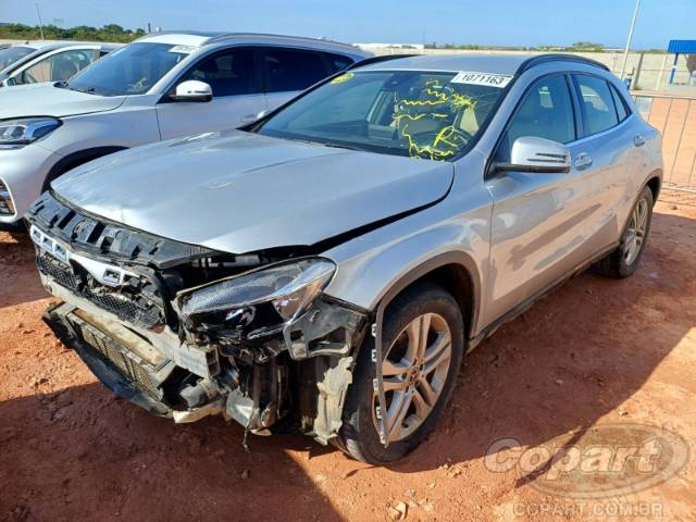 2019 MERCEDES BENZ GLA 