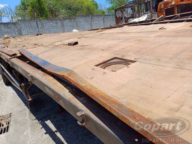 2021 LUNA Semi-Reboque 