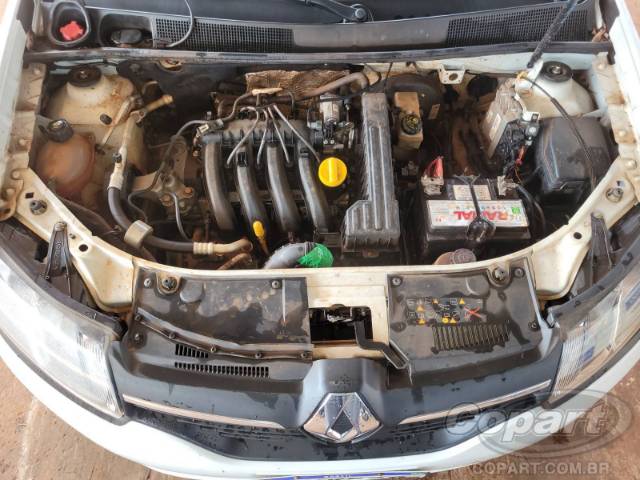 2016 RENAULT SANDERO 