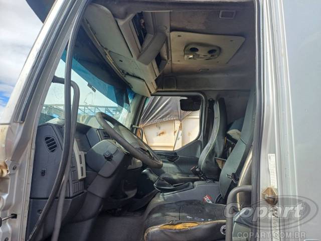 2013 VOLVO VM 