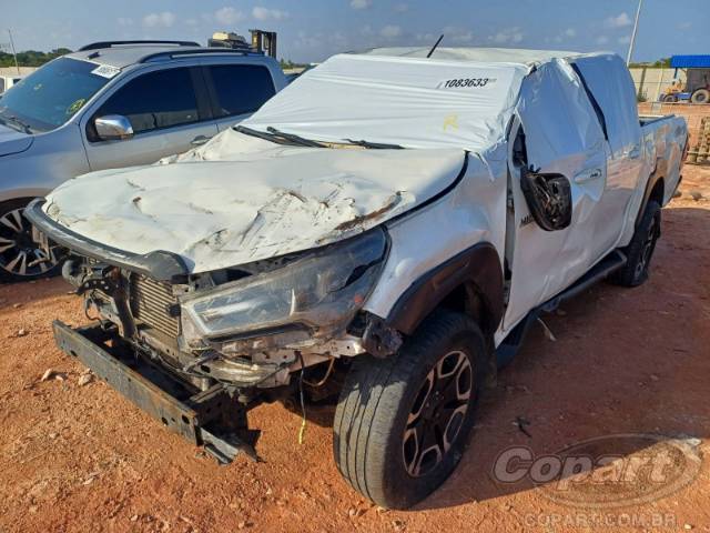 2020 TOYOTA HILUX CD 