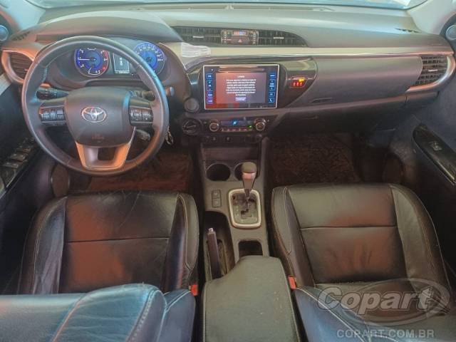 2017 TOYOTA HILUX CD 