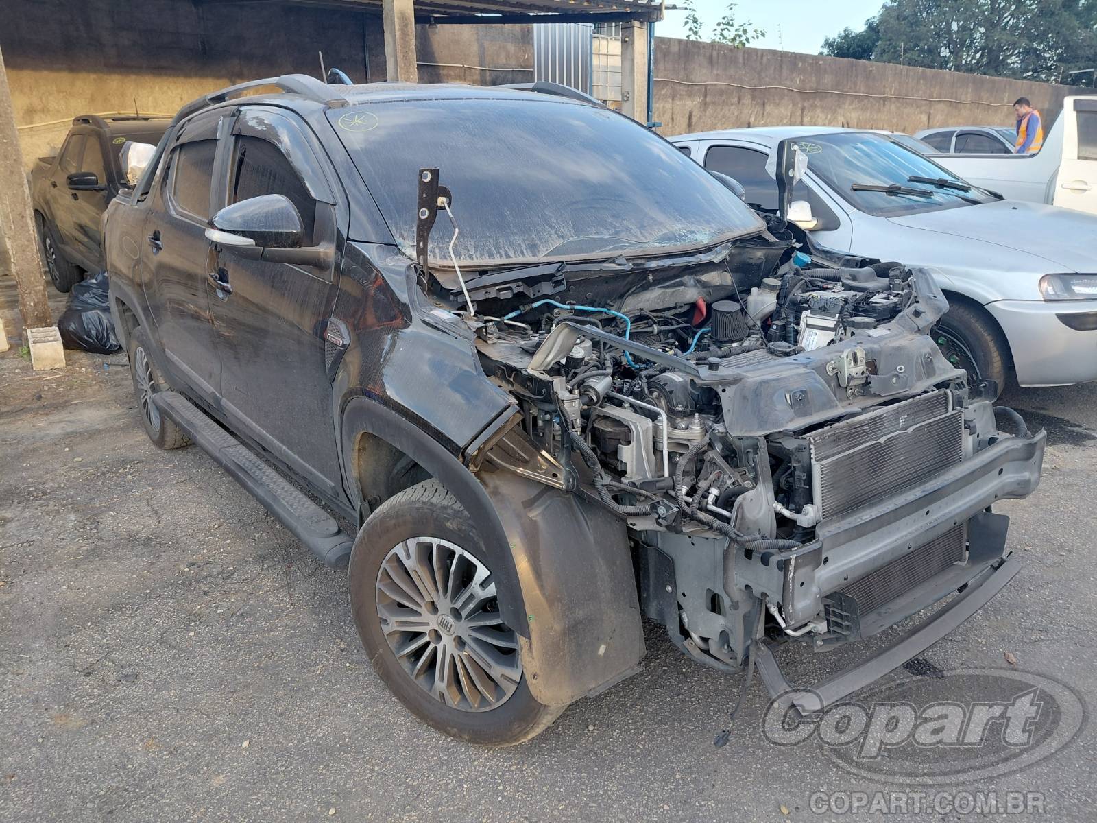 Fiat Strada CD 2023 em leilão
