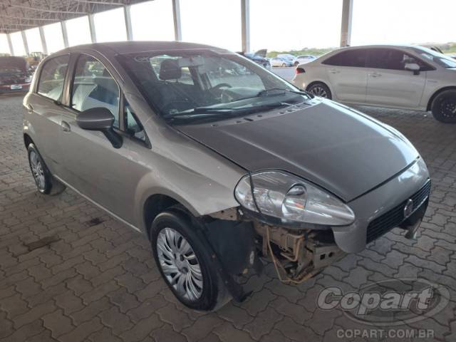 2011 FIAT PUNTO 
