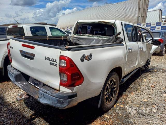 2023 TOYOTA HILUX CD 