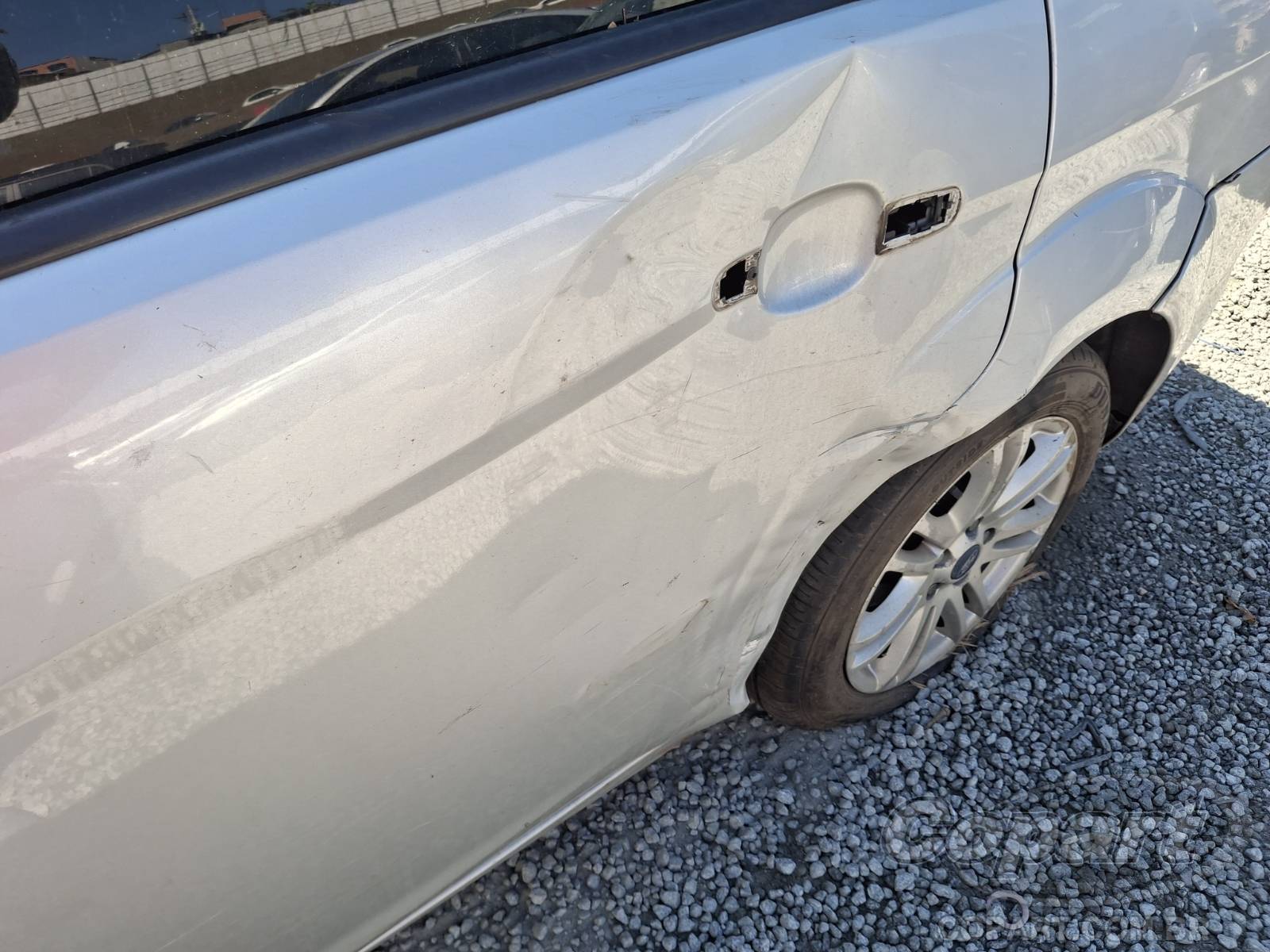 2012 FORD FOCUS SEDAN — foto 11 de 13